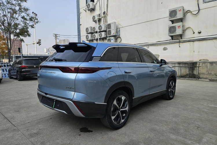 比亚迪 护卫舰07 2023款 DM-i 100KM 尊贵型车身外观6012