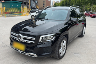 奔驰GLB 2023款 GLB 220 动感型