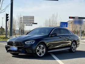 奔驰E级 2022款 改款二 E 260 L 运动型 4MATIC