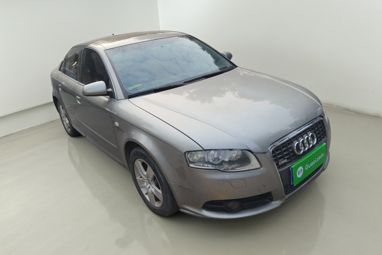 奥迪A4 2008款 1.8T 自动舒适型车身外观3