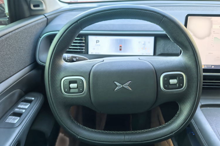 小鹏G6 2023款 580 长续航 Pro局部细节13