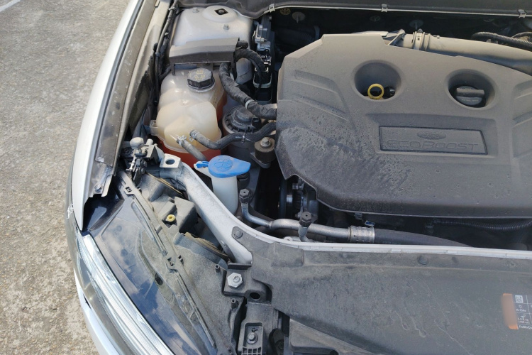 福特 蒙迪欧 2018款 EcoBoost 200 时尚型局部细节9006