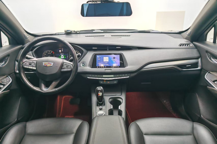 凯迪拉克XT4 2020款 改款 28T 两驱领先型中控内饰12