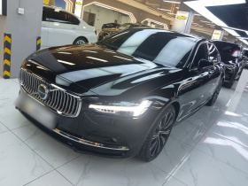 沃尔沃S90 2024款 B5 智雅豪华版