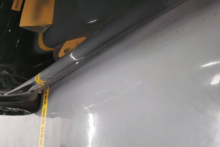 特斯拉 Model Y 2023款 高性能全轮驱动版机舱底盘29