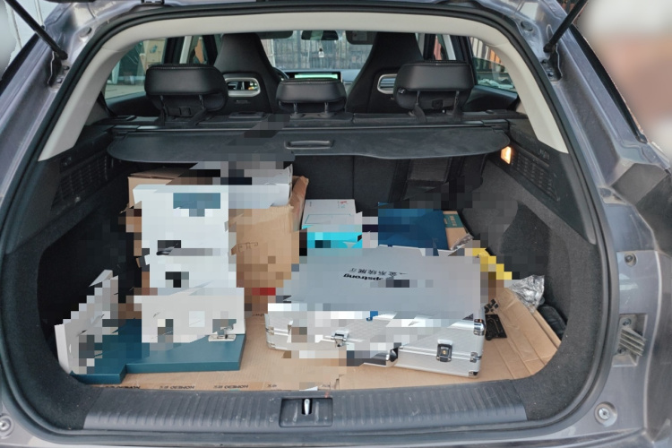 哪吒汽车 哪吒U 2022款 Pro 400 畅行版中控内饰23