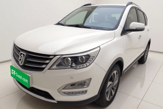 宝骏560 2015款 1.8L 手动豪华型