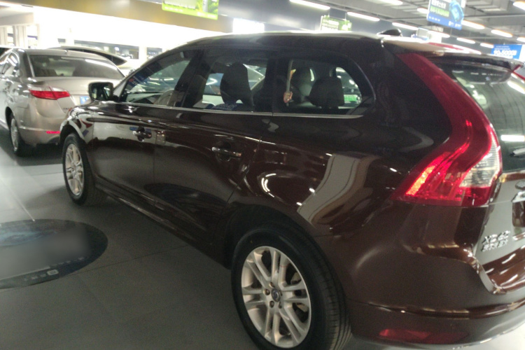 沃尔沃XC60 2016款 T5 智进版车身外观6003