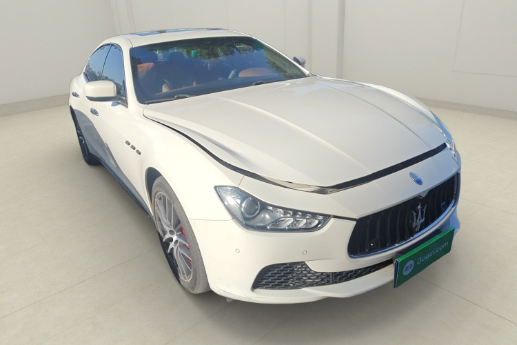 玛莎拉蒂 Ghibli 2014款 3.0T 标准版车身外观3