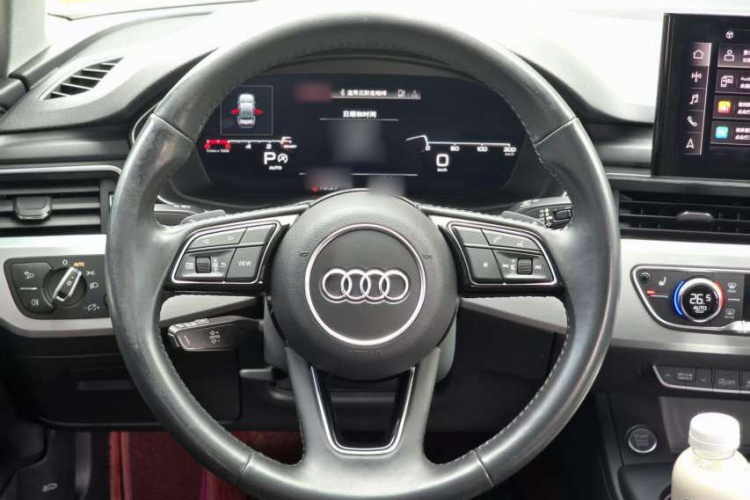 奥迪A4L 2020款 40 TFSI 豪华动感型中控内饰7003