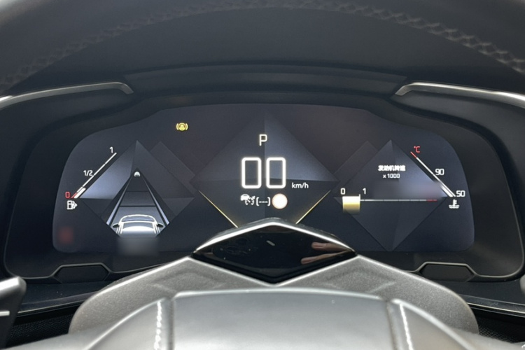 DS 7 2018款 45THP 里沃利先锋版中控内饰7008