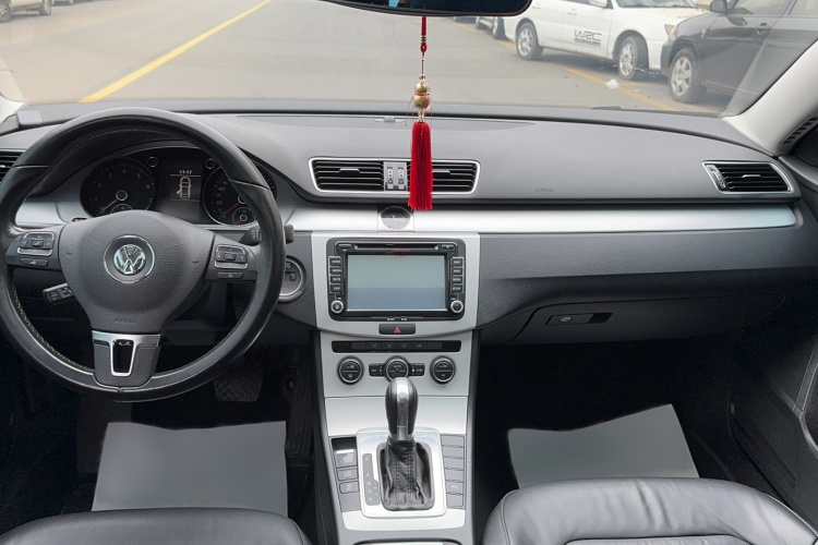 大众 迈腾 2015款 1.8TSI 领先型中控内饰7002