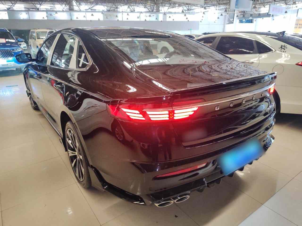 吉利汽车 星瑞 2025款 东方曜 1.5TD 昆仑版(3)