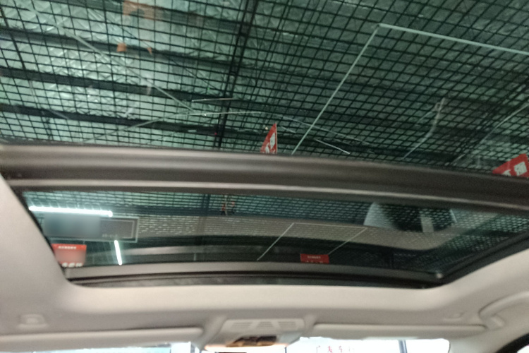 宝马1系 2018款 改款 118i 运动型中控内饰22