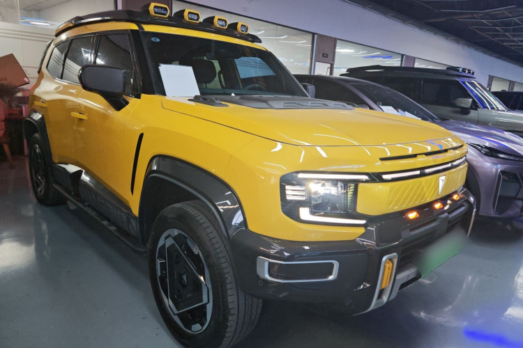 深蓝汽车 深蓝G318 2025款 无忧穿越版 四驱秘境版车身外观3