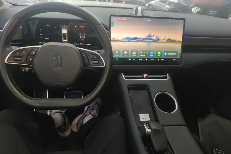 鸿蒙智行 问界M5 2022款 增程后驱标准版中控内饰7002