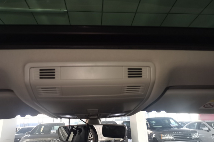 大众 迈腾 2019款 330TSI DSG 豪华型 国V中控内饰22