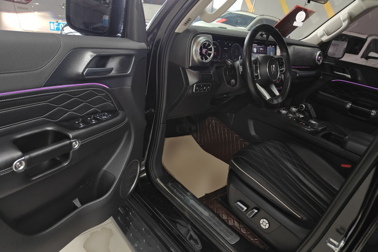 坦克300 2023款 越野版 2.0T 挑战者中控内饰20