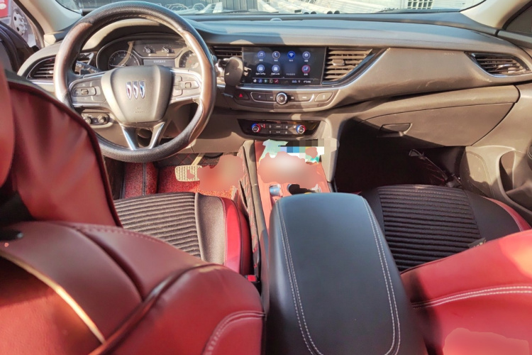 别克 君威 2024款 25T 超享版中控内饰12