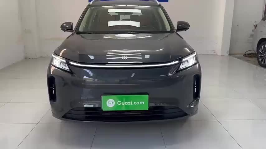 蓝电E5 PLUS 2026款 165km 长续航先享版Ultra 7座实拍1