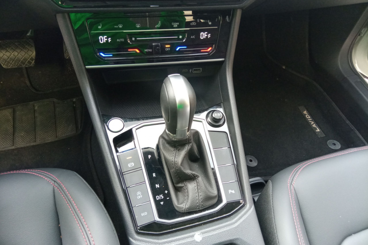 大众 朗逸 2024款 300TSI DSG星空领先版局部细节18