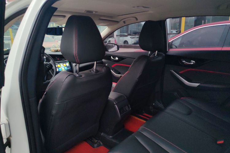 启辰D60 2019款 十万荣耀 1.6L XL 手动辰酷版 国VI中控内饰22