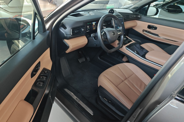 蔚来ES8 2020款 580KM 七座版中控内饰20