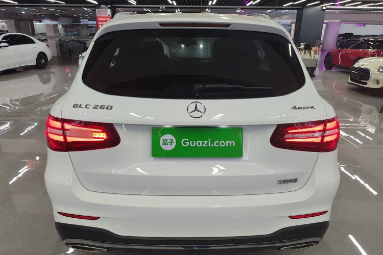 奔驰GLC 2017款 GLC 260 4MATIC 动感型车身外观6