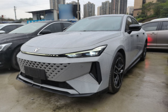 长安UNI-V 智电iDD 2024款 蓝鲸智电iDD 136km 智酷型