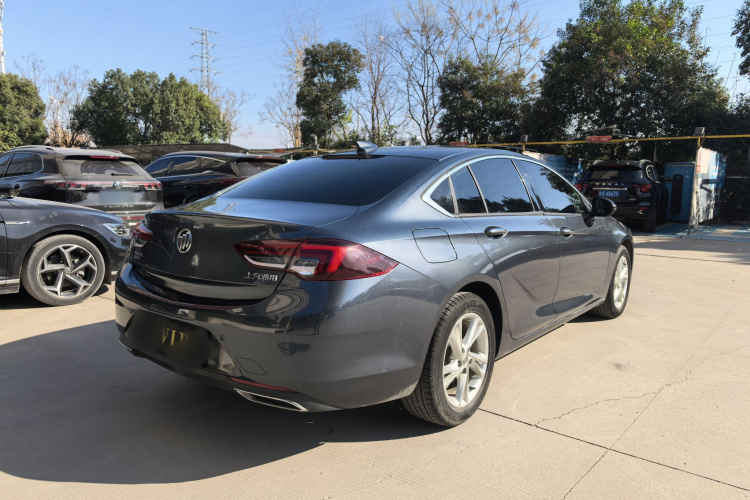 别克 君威 2020款 552T 豪华型车身外观6004