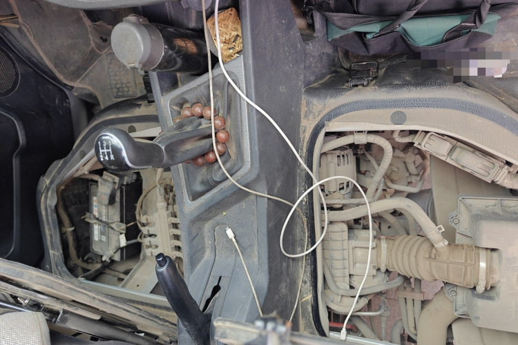 长安凯程 长安睿行M60 2023款 1.6L CNG舒适型客车6座局部细节24