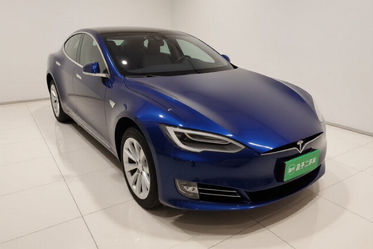 特斯拉 2017款 Model S 75D 标准续航版车身外观3