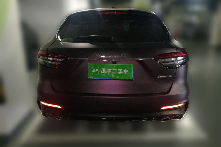 玛莎拉蒂 Levante 2022款 3.0T Modena车身外观6