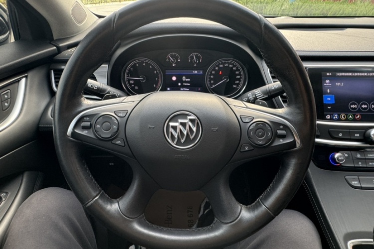 别克 君越 2021款 652T 豪华型局部细节13