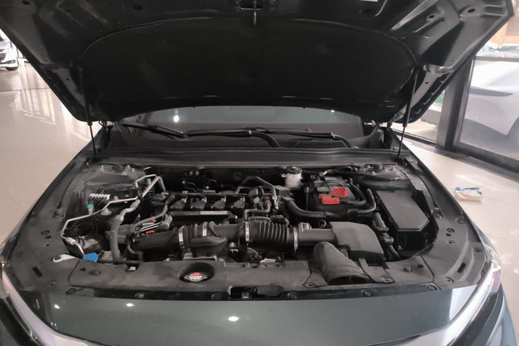 本田 英仕派 2022款 260TURBO 精悦版机舱底盘24