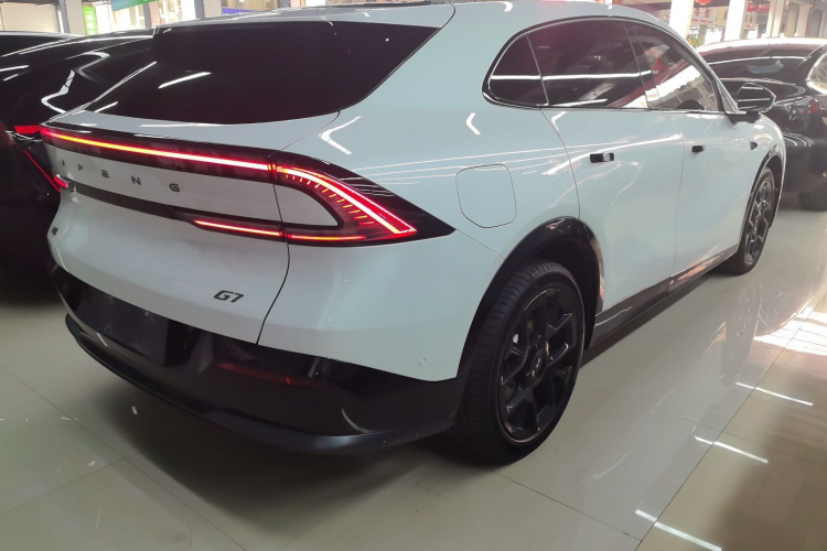 小鹏G7 2025款 702 超长续航 Max车身外观6005