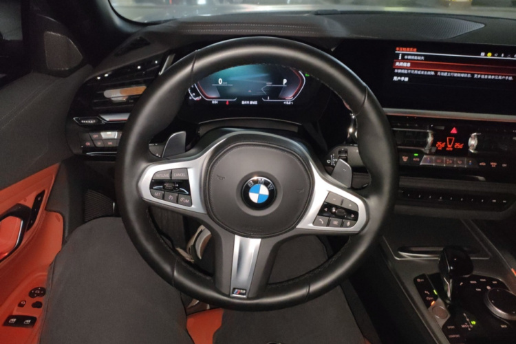 宝马Z4 2022款 sDrive 25i M运动曜夜套装中控内饰13