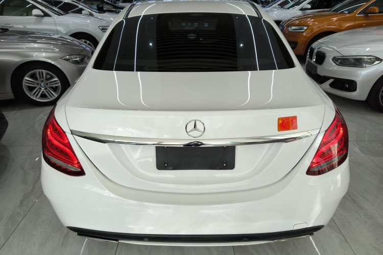 奔驰C级 2018款 C 180 L 时尚型运动版车身外观6004