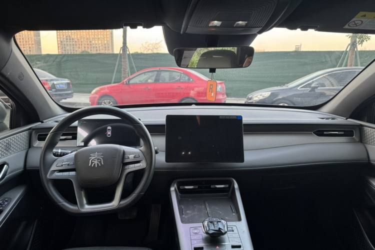 比亚迪 秦PLUS 2025款 EV 智驾版 420KM领先型中控内饰7001