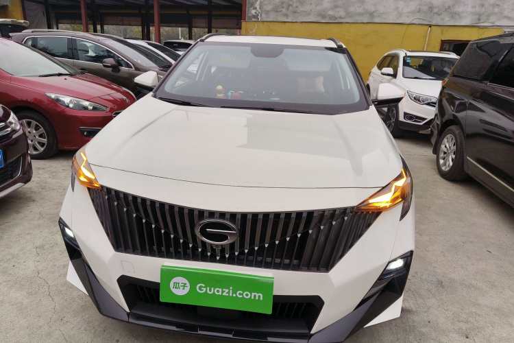 广汽传祺 传祺GS3 2023款 影速 270T 劲享版车身外观2