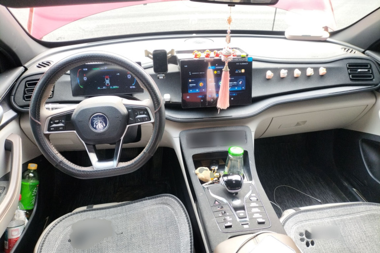 比亚迪 秦PLUS 2023款 冠军版 DM-i 55KM领先型中控内饰12