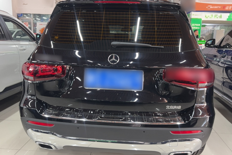 奔驰GLB 2023款 改款 GLB 200 时尚型车身外观6007