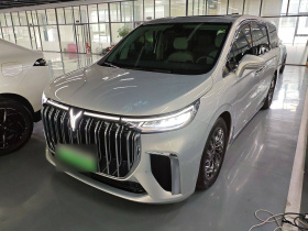 岚图汽车 岚图梦想家 2022款 低碳版 梦+智享包