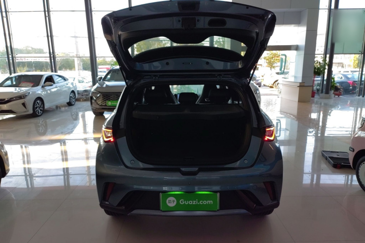 比亚迪 海豚 2025款 420km 时尚版机舱底盘23