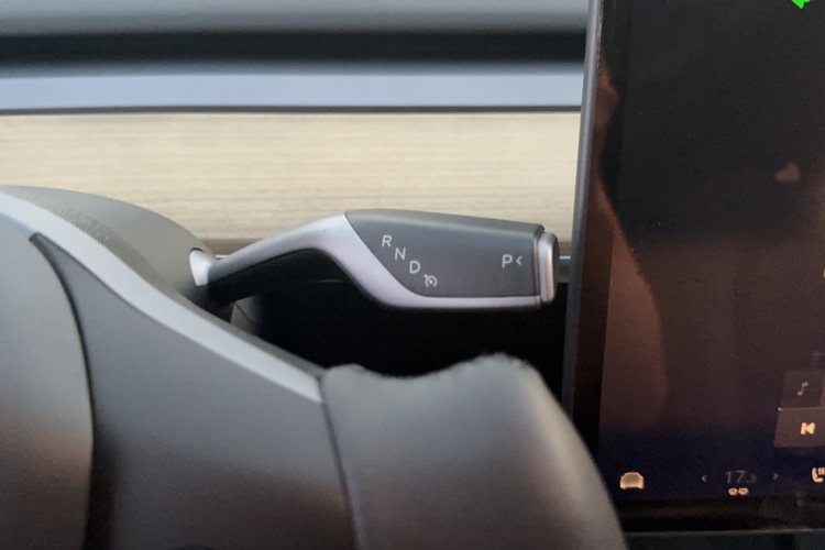 特斯拉 Model Y 2022款 改款 长续航全轮驱动版局部细节18