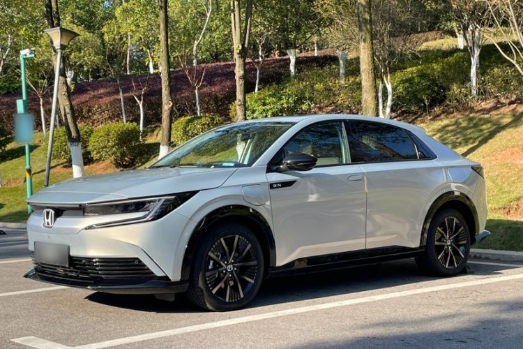 本田 e:NP2 极湃2 2024款 进阶版车身外观6003