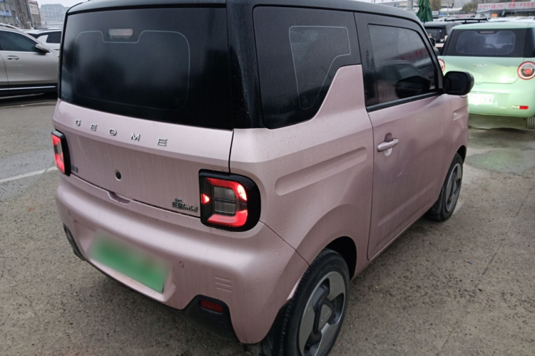 吉利银河 2023款 熊猫mini 200km 灵动熊车身外观7