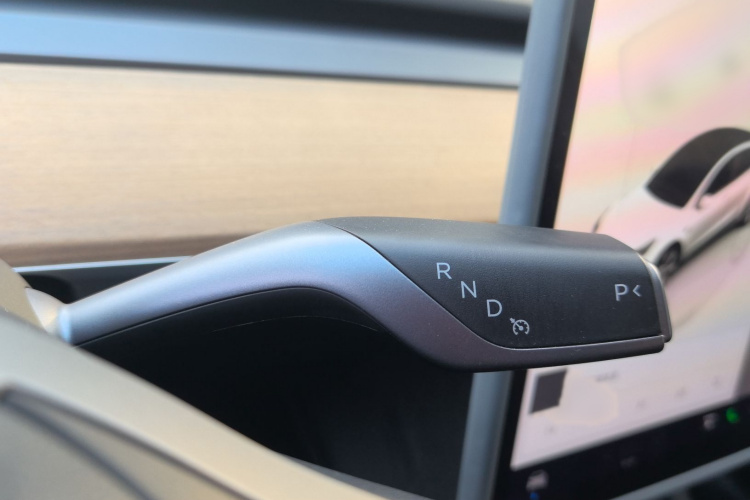 特斯拉 Model Y 2022款 改款 后轮驱动版局部细节18