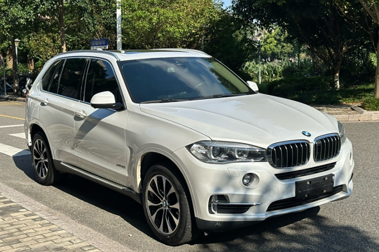 宝马X5(进口) 2018款 xDrive28i车身外观6002