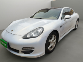 保时捷 2013款 Panamera 4 Platinum Edition 3.6L